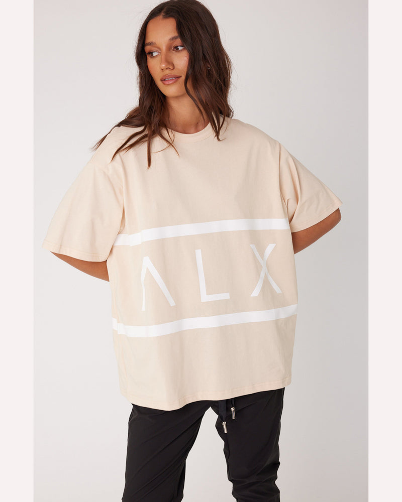 alexandra-vegas-t-shirt-beige-front