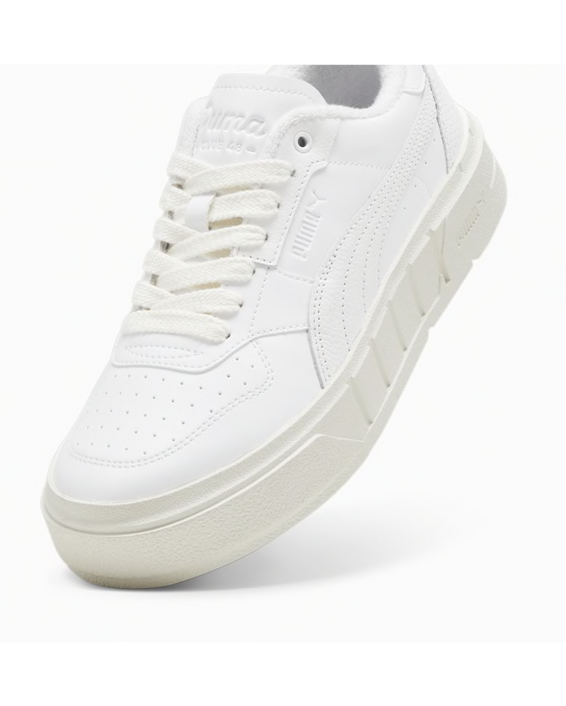 puma-cali-court-club-48-sneaker-white-warm-white-close-up