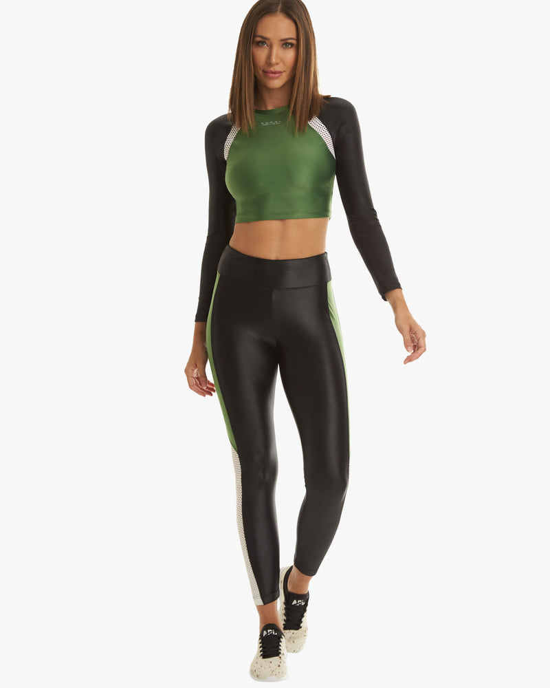 Front View of Model Wearing Serendipity Legging 