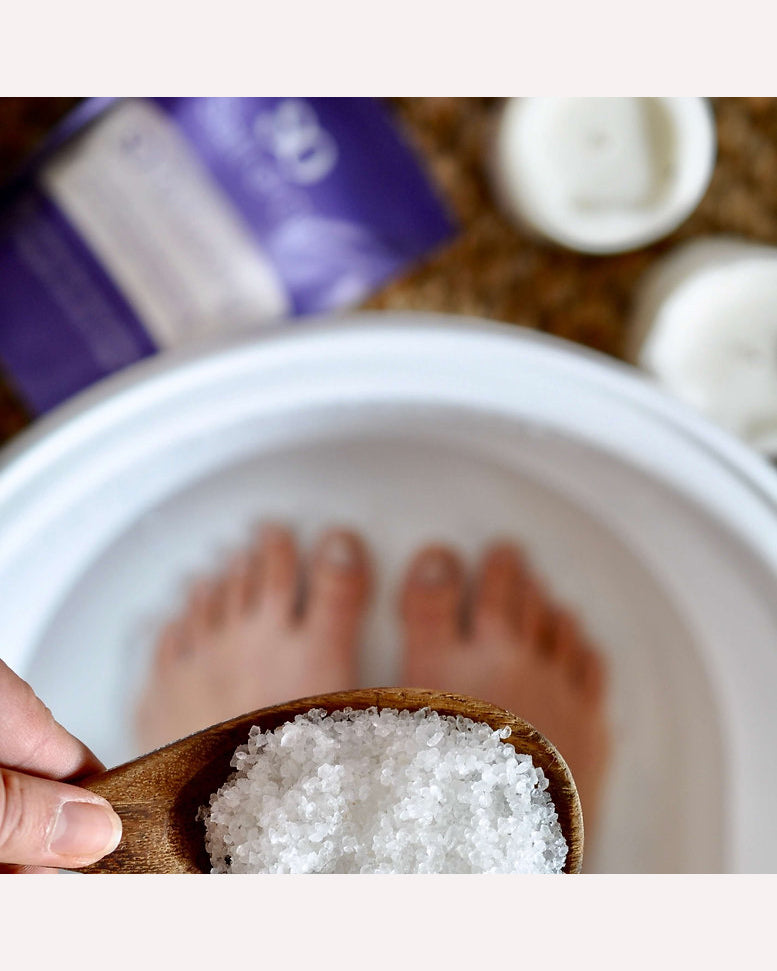 salt-and-oil-SO-relaxing-magnesium-salts-bath-saok