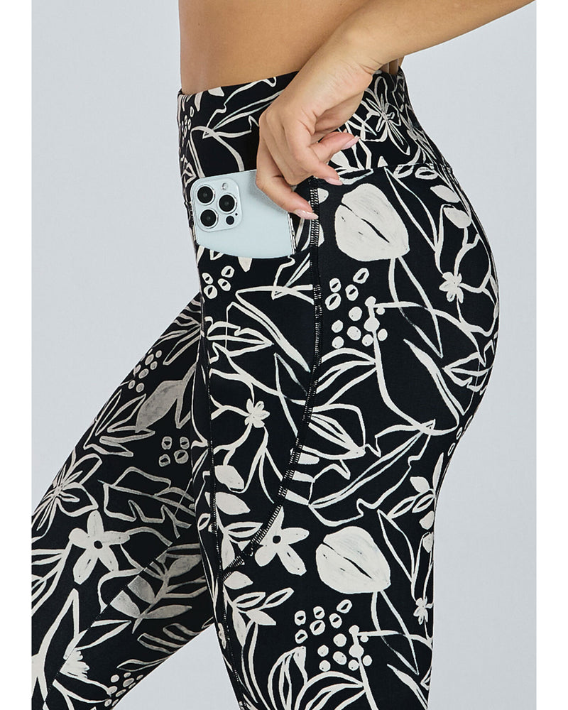 Abi-and-Joseph-Camilla-Dual-Pocket-Ankle-Biter-Legging-Camill