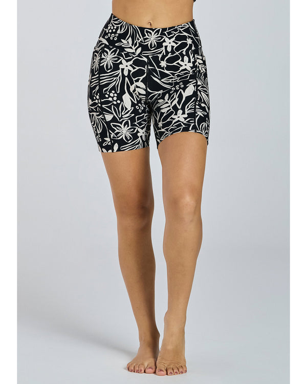 Abi-and-Joseph-Endurance-Dual-Pocket-Mid-Thigh-Short-Camilla