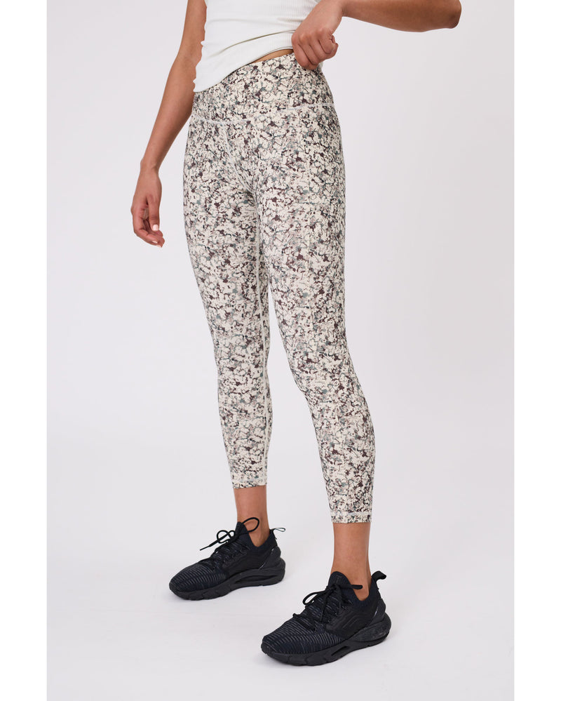 Marlow-Pace-7_8-Legging-Pebble-Print