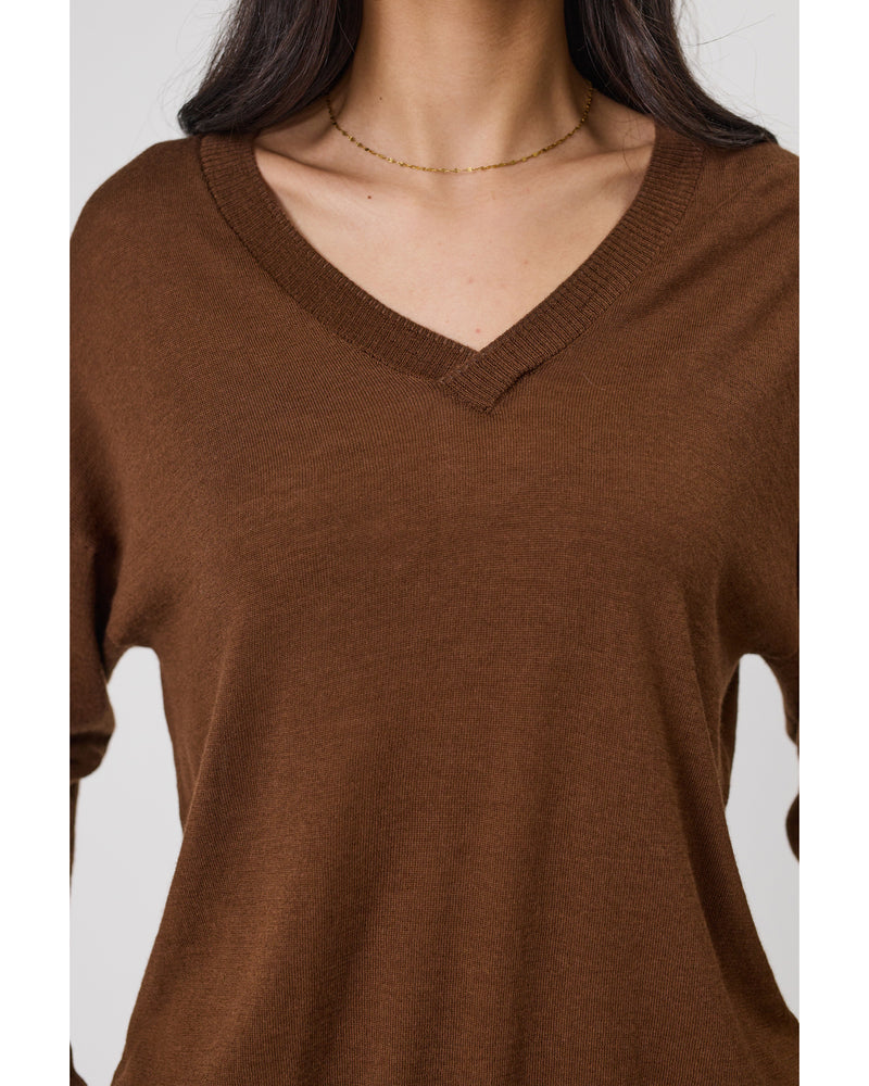 Marlow_Alto_Merino_V_Neck_Walnut