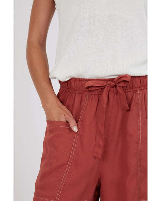 Marlow_Palma_Short_Rhubarb