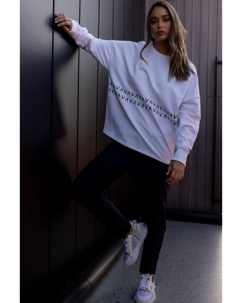 alexandra-penex-long-sleeve-white-front