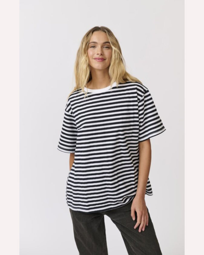 cartel-and-willow-marlie-tee-black-white-stripe-front