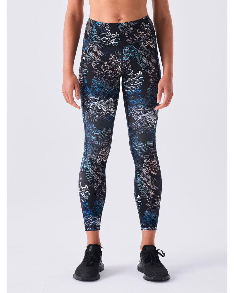 dharma-bums-airbrush-motion-7_8-legging-japanese-waves-front-view