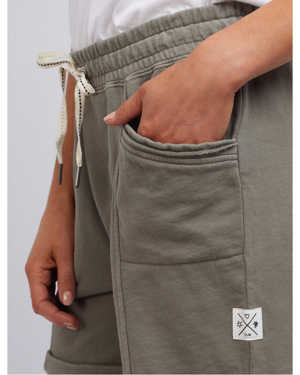 elm-sienna-short-khaki-81X4127.KHAK