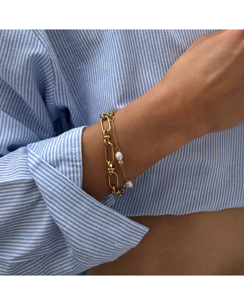 ever-jewellery-off-court-pearl-bracelet-gold-chain-with-freshwater-pearls-gold-