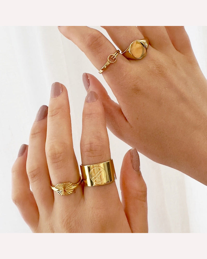 ever-jewellery-grandstand-gold-band-ring