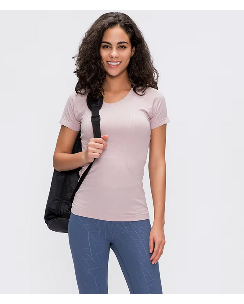 fearless-club-glow-tee-blush