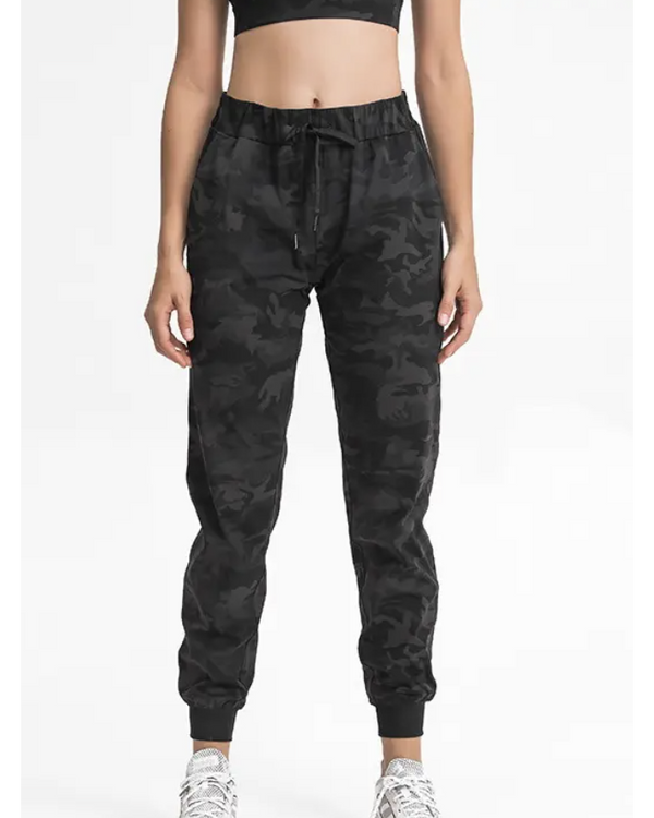 fearless-club-jogger-pant-camo-front-view