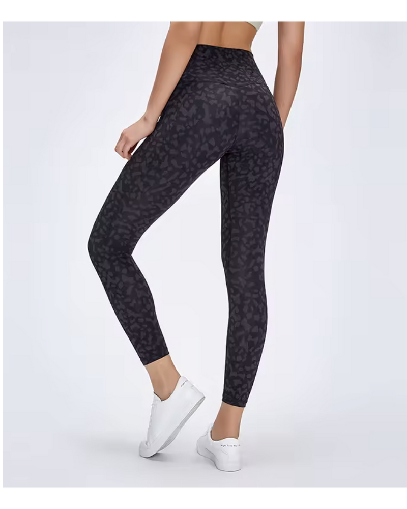 fearless-club-yoga-legging-black-leopard