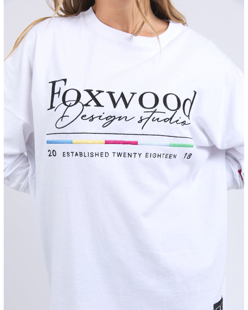 foxwood-coded-l-s-tee-white-5563120.WHT