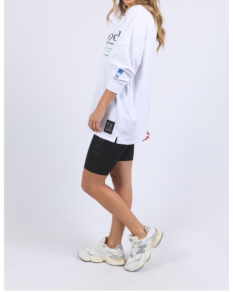 foxwood-coded-l-s-tee-white-5563120.WHT