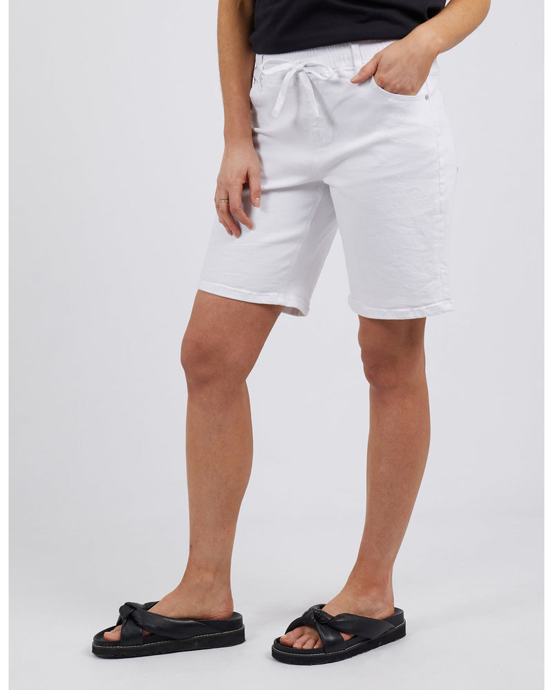 foxwood-gabby-bermuda-short-white