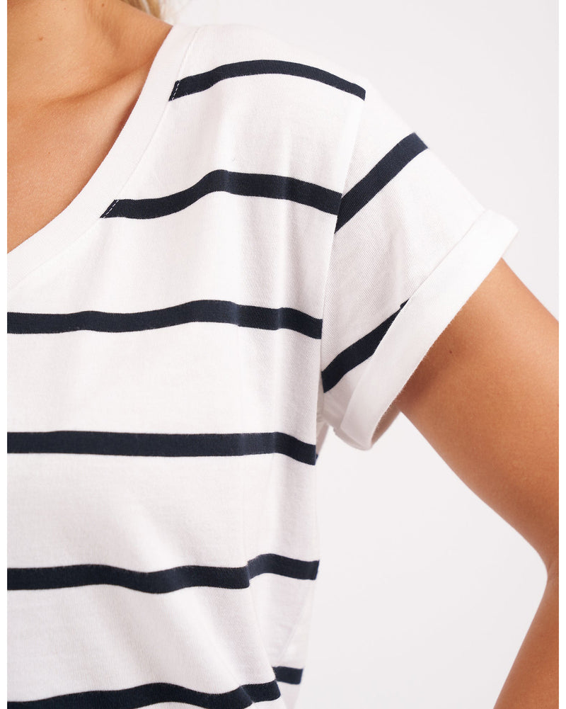 foxwood-manly-tee-white-with-navy-stripe