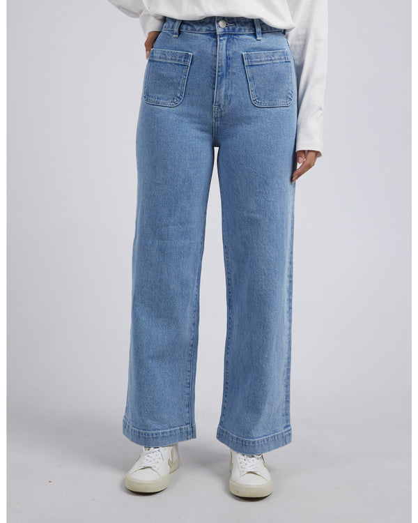 foxwood-sarah-wide-leg-jean-light-blue-1-55D0146.LBU