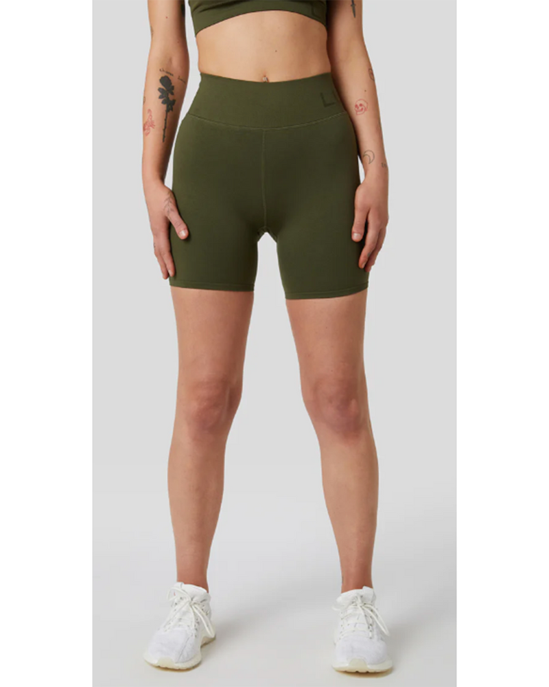 l_urv-clover-seamless-bike-shorts-moss-green-front