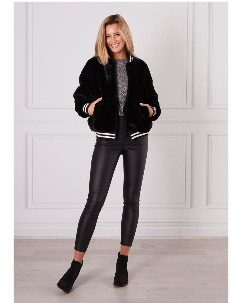 leoni-fluffy-bomber-jacket-black-front-view