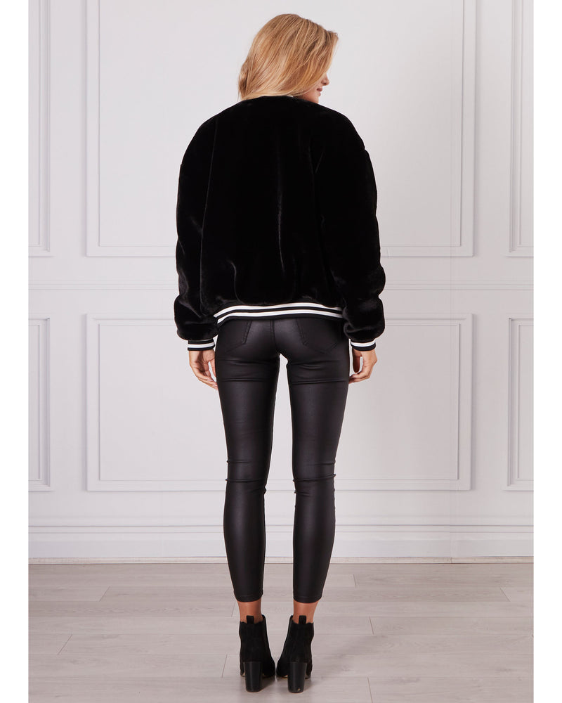 leoni-fluffy-bomber-jacket-black-back-view