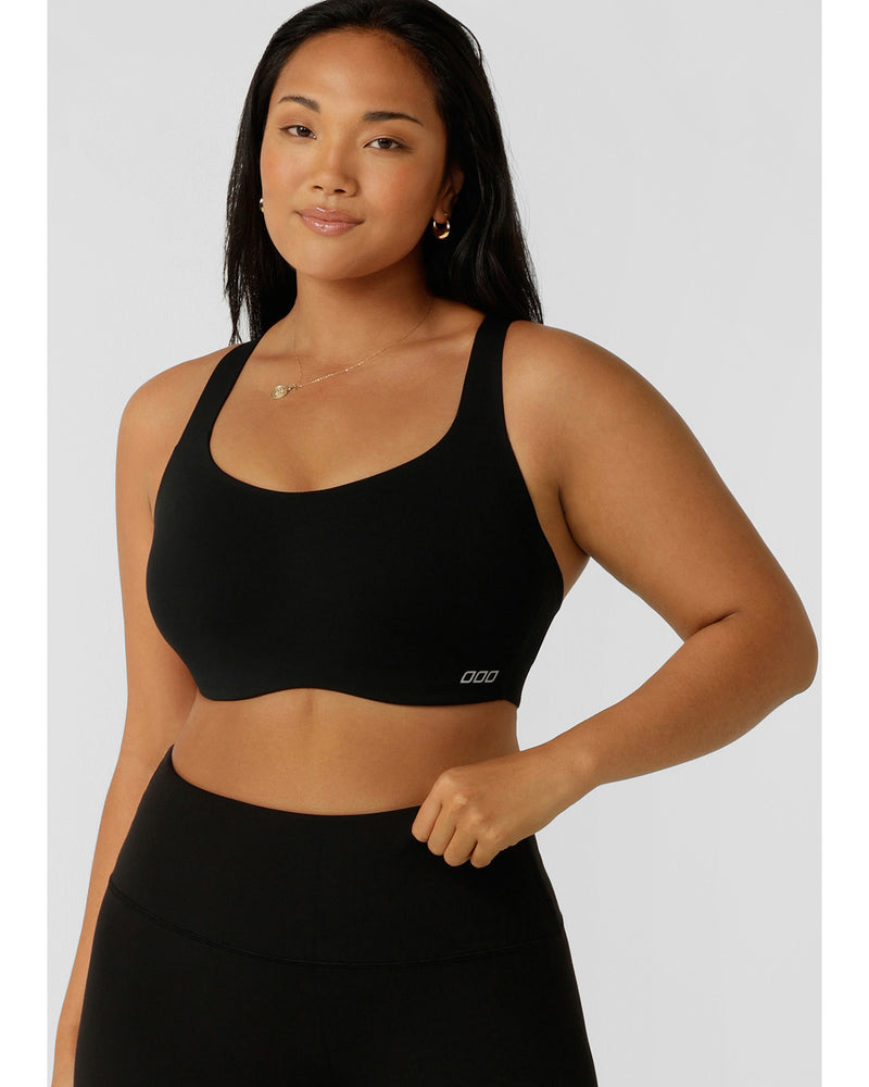 lorna-jane-flex-appeal-moulded-sports-bra-black