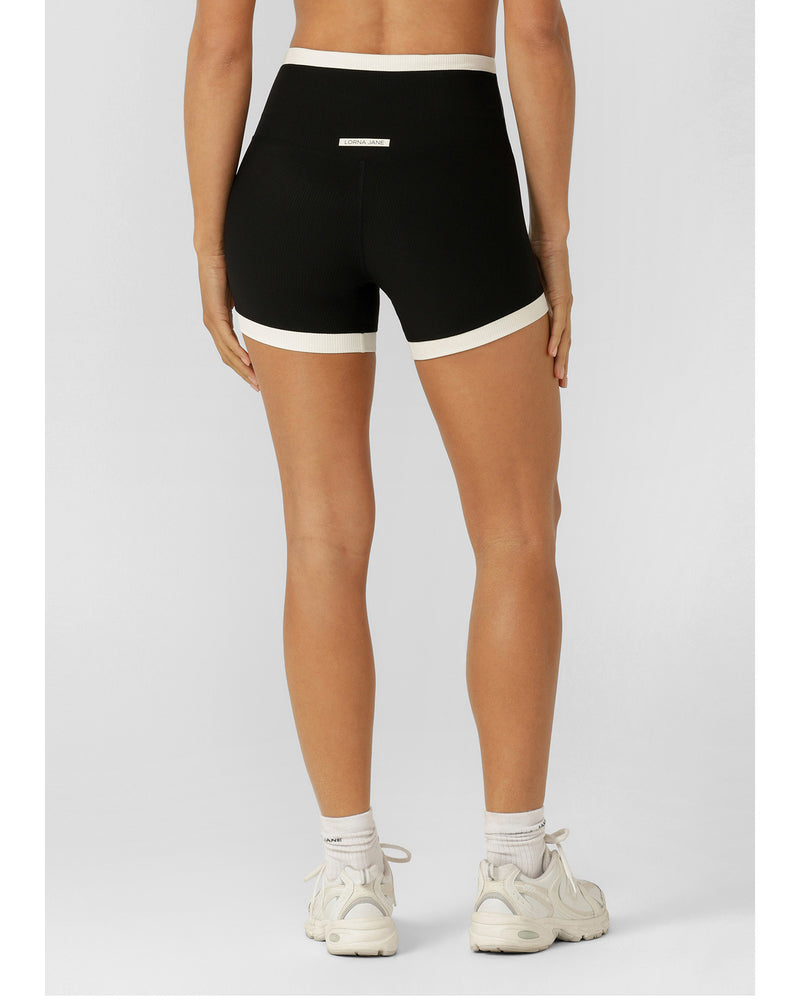 lorna-jane-gym-to-swim-retro-rib-12cm-bike-shorts-black