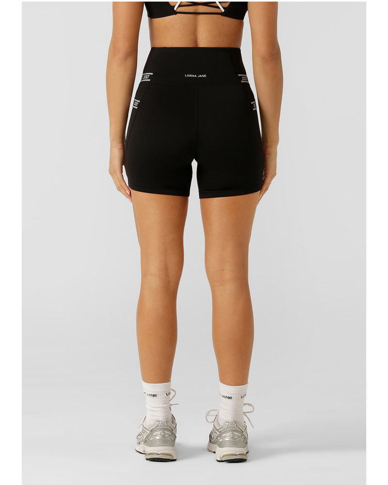 lorna-jane-iconic-swift-14cm-bike-shorts-black-