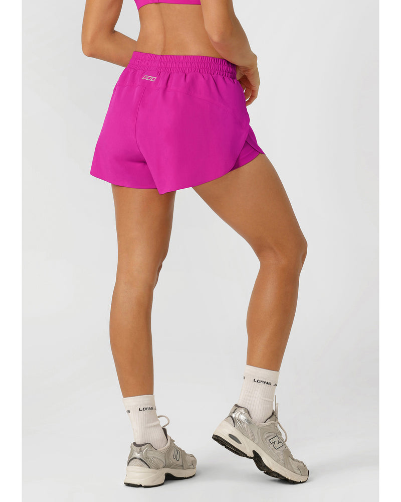 lorna-jane-lightspeed-phone-pocket-run-short-electric-pink