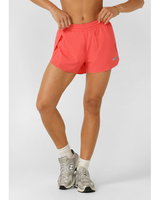 lorna-jane-lightspeed-phone-pocket-run-shorts-strawberry