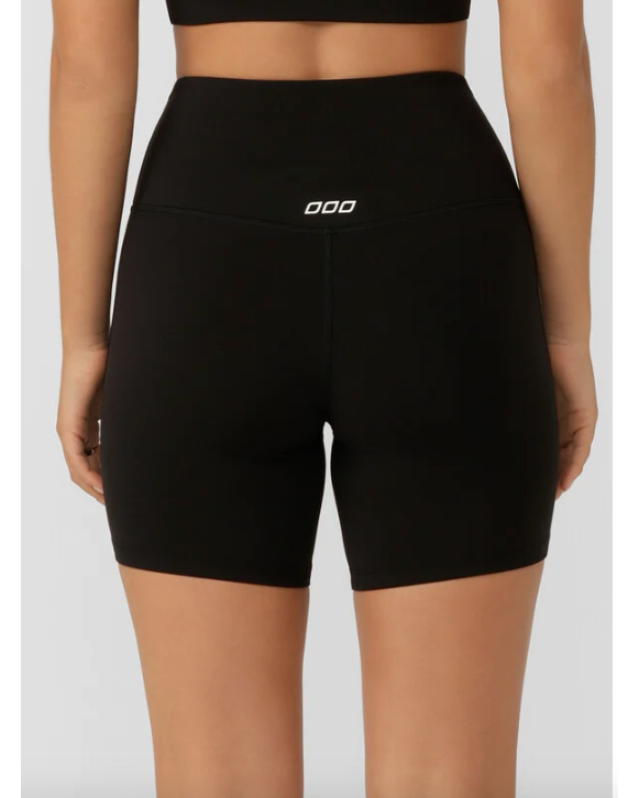 lorna-jane-lotus-no-chafe-12m-bike-short-black