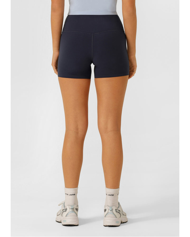 lorna-jane-lotus-no-chafe-phone-pocket-12cm-bike-shorts-platinum-navy-