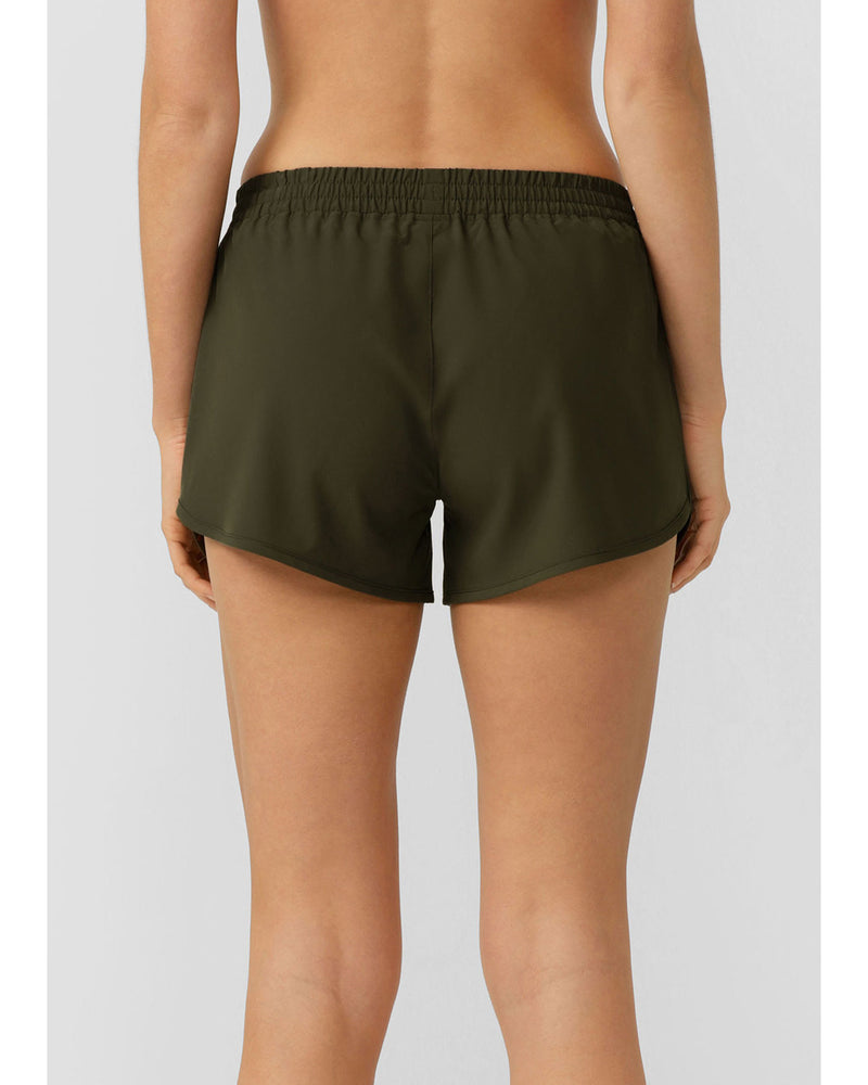 lorna-jane-lotus-sports-short-luxury-green