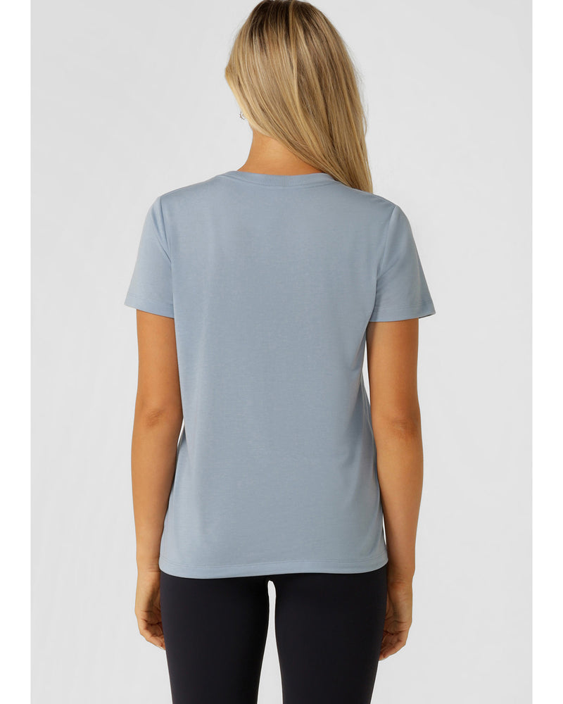 lorna-jane-lotus-t-shirt-glacier-blue-back