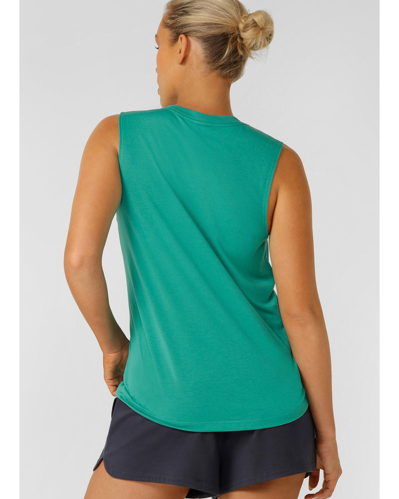 lorna-jane-lotus-tank-jewel-jade-green