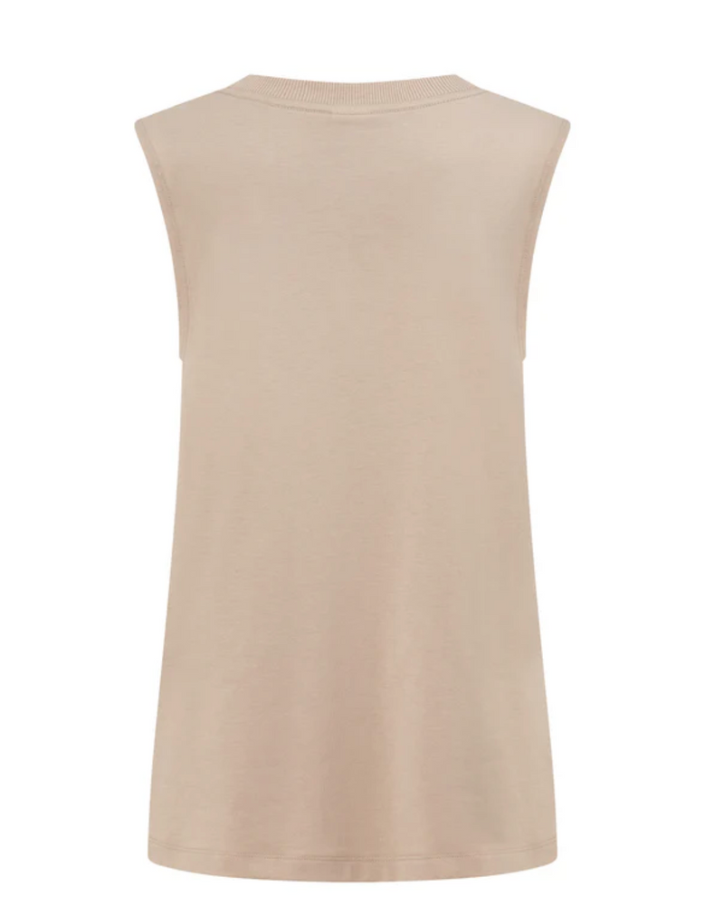 lorna-jane-lotus-tank-latte