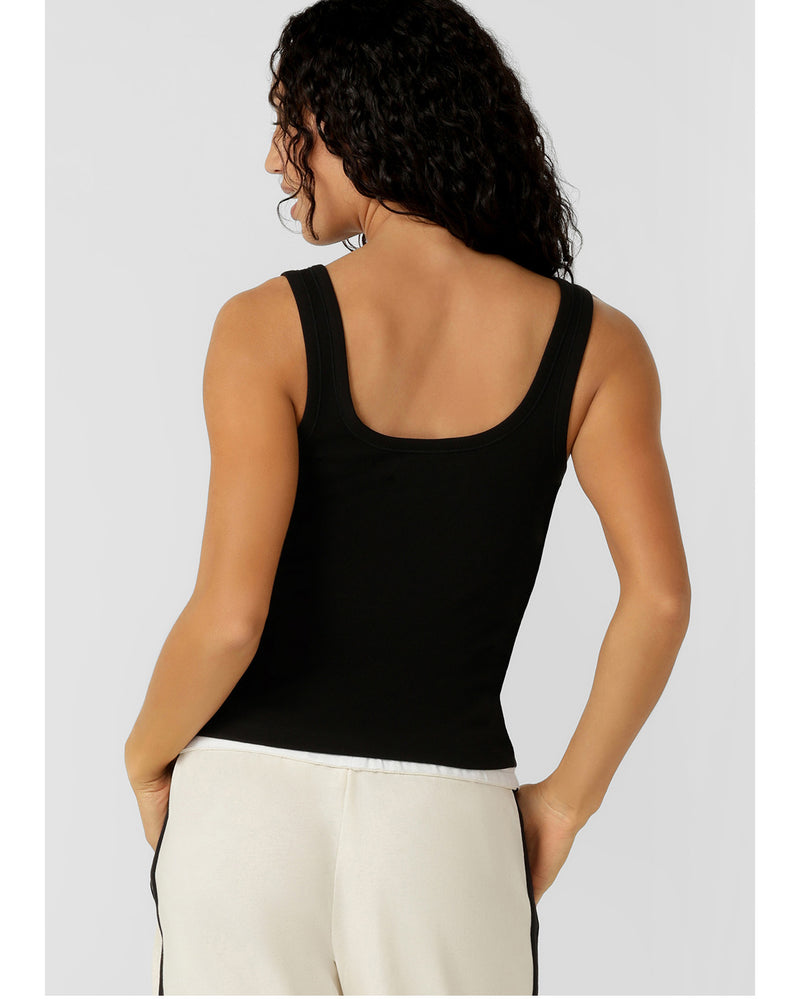 lorna-jane-retro-snap-tank-black
