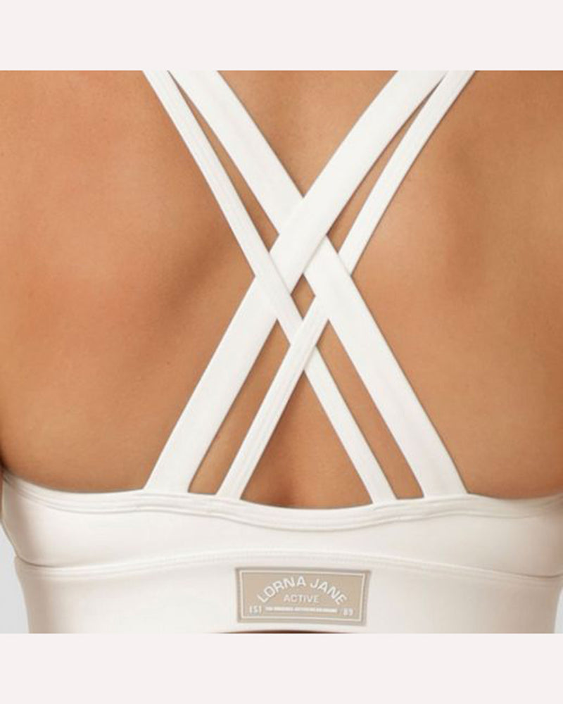 lorna-jane-topspin-all-day-support-sports-bra-porcelain-back-close-up