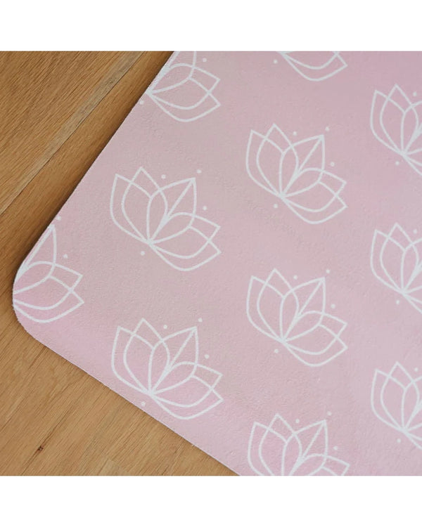 lotus-living-yoga-mat-lotus-pink