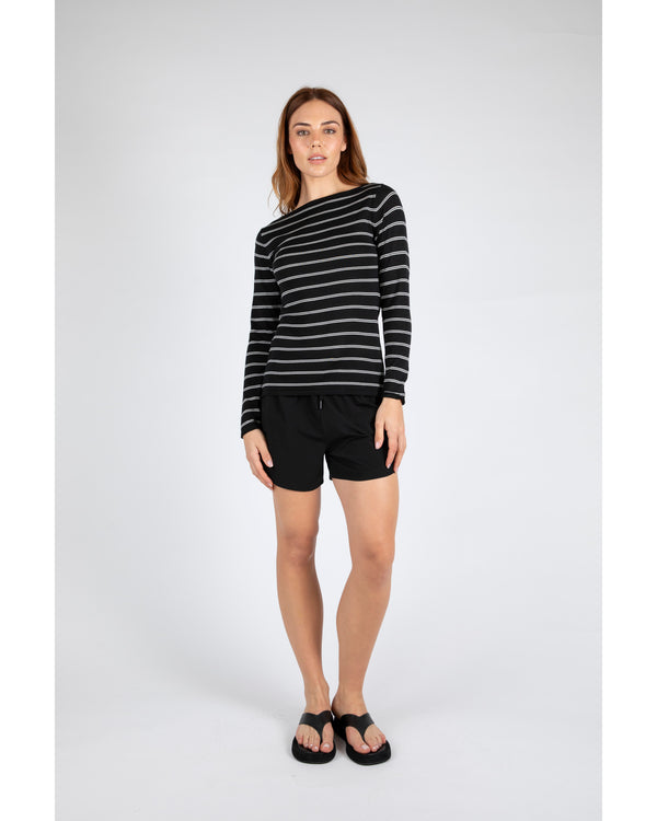 marlow-boater-knit-black-stripe-front