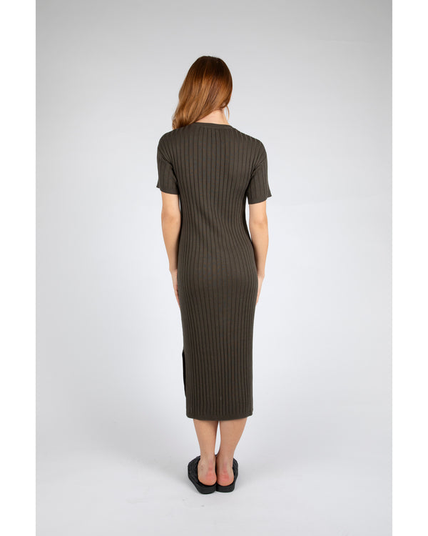 marlow-day-off-knoit-dress-cypress-back