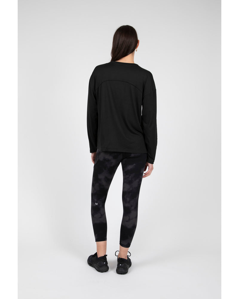 marlow-half-time-long-sleeve-top-black-backmarlow-half-time-long-sleeve-top-black-back