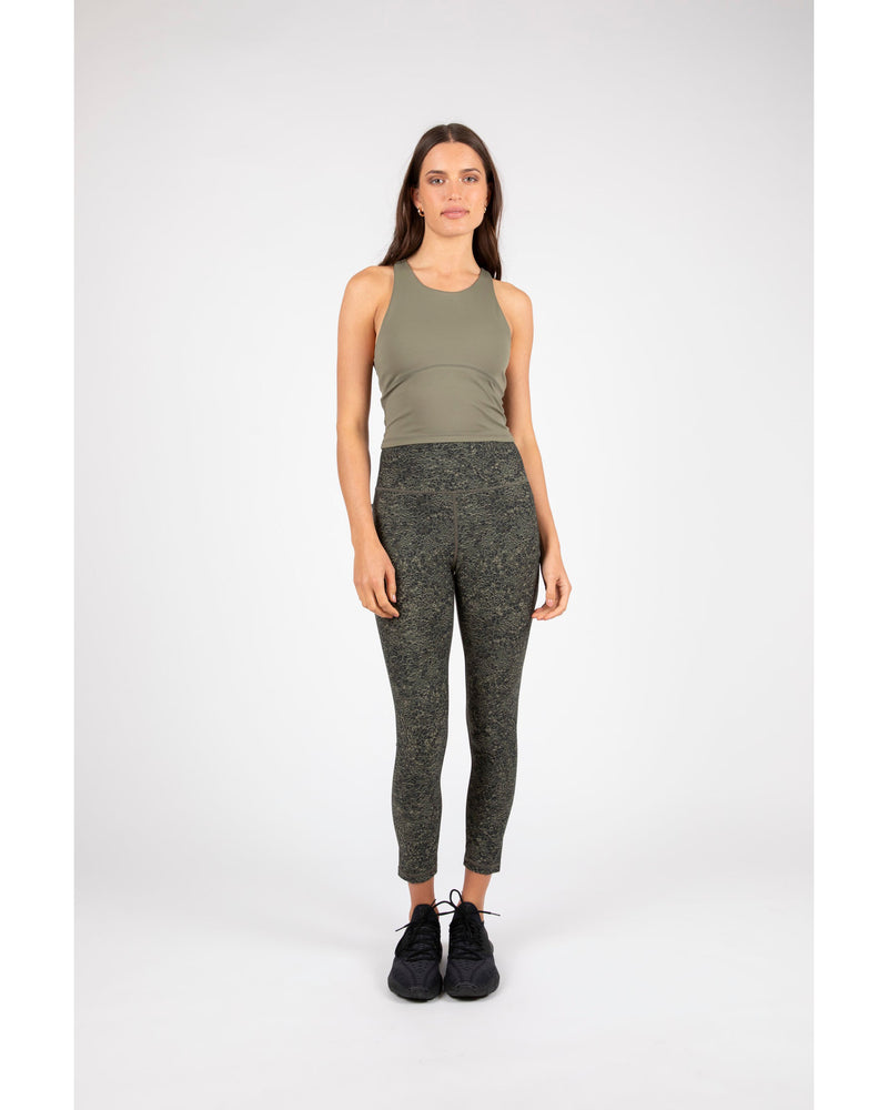 marlow-pace-7_8-legging-olive-textured-print-front