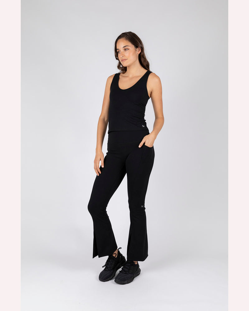 marlow-relay-flare-pant-black-front-view