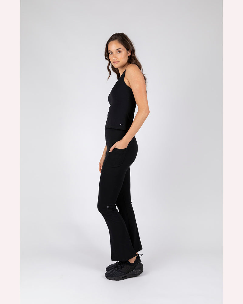 marlow-relay-flare-pant-black-side-view
