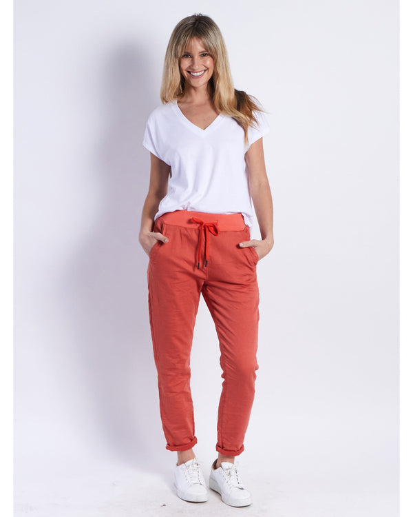 monaco-jeans-riley-jogger-rust-front