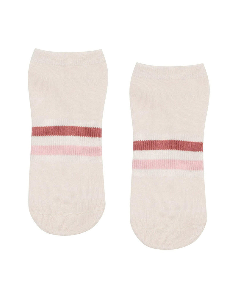 move-active-class-low-rise-grip-socks-blush-stripes