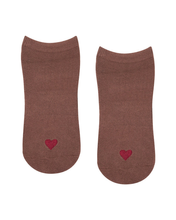 move-active-classic-low-rise-grip-socks-heartfelt-