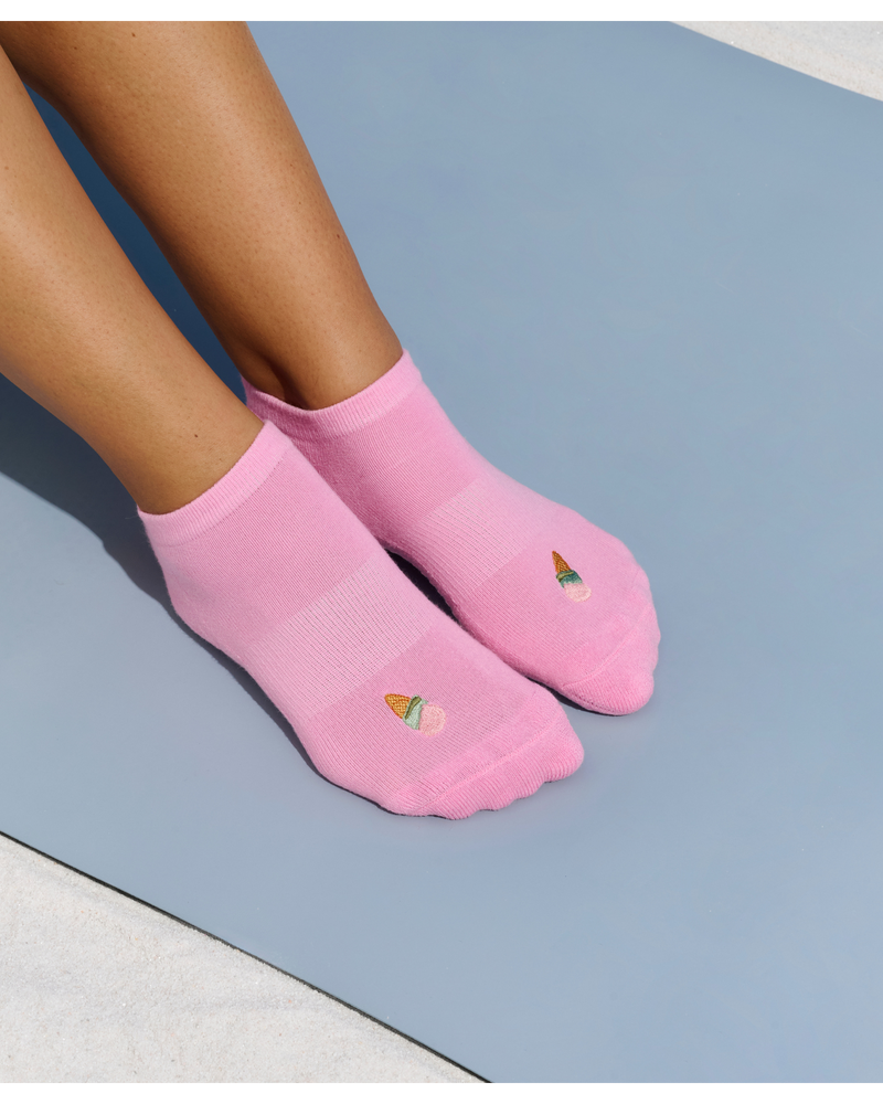 move-active-classic-low-rise-grip-socks-pink-gelato